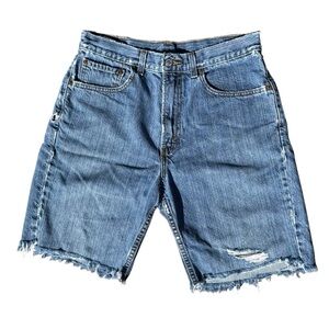 VTG Levis 505 Shorts Women 32
Blue Washed Frayed Distress Denim Cutoffs Y2K